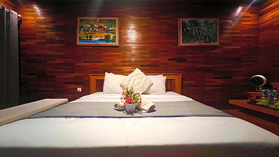 Batur Cliff Panorama