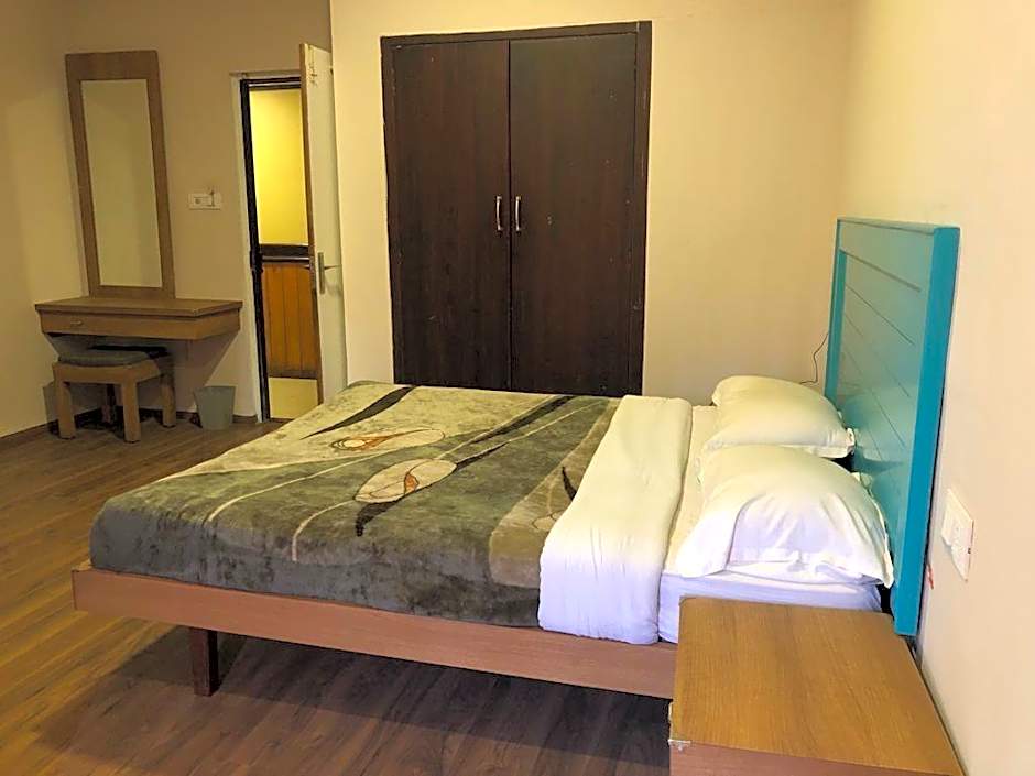 Hotel Preethi Palace