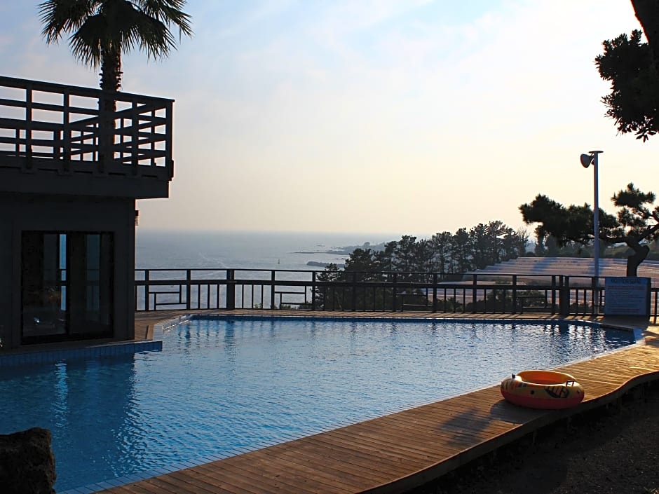 Visbyjeju&palmvillage