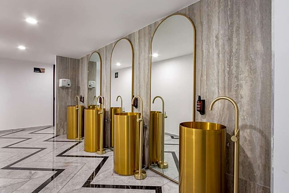 Hotel Elements by Marquis