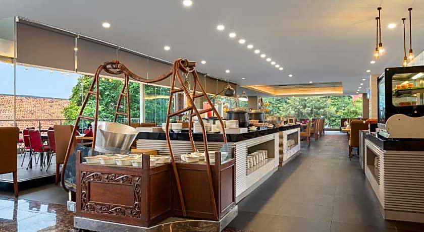 Hotel Santika Premiere Gubeng