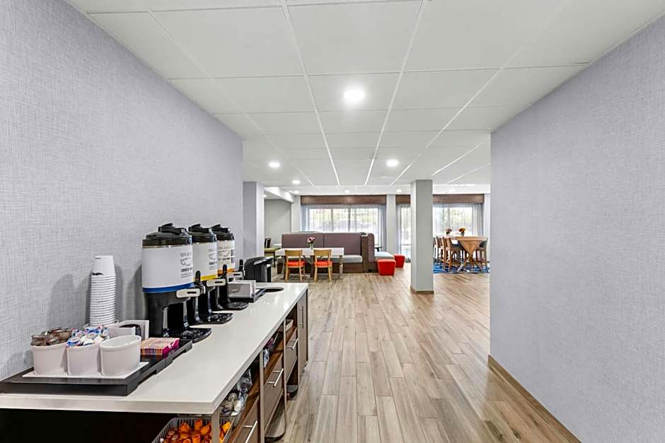 Hampton Inn By Hilton Knoxville-Airport