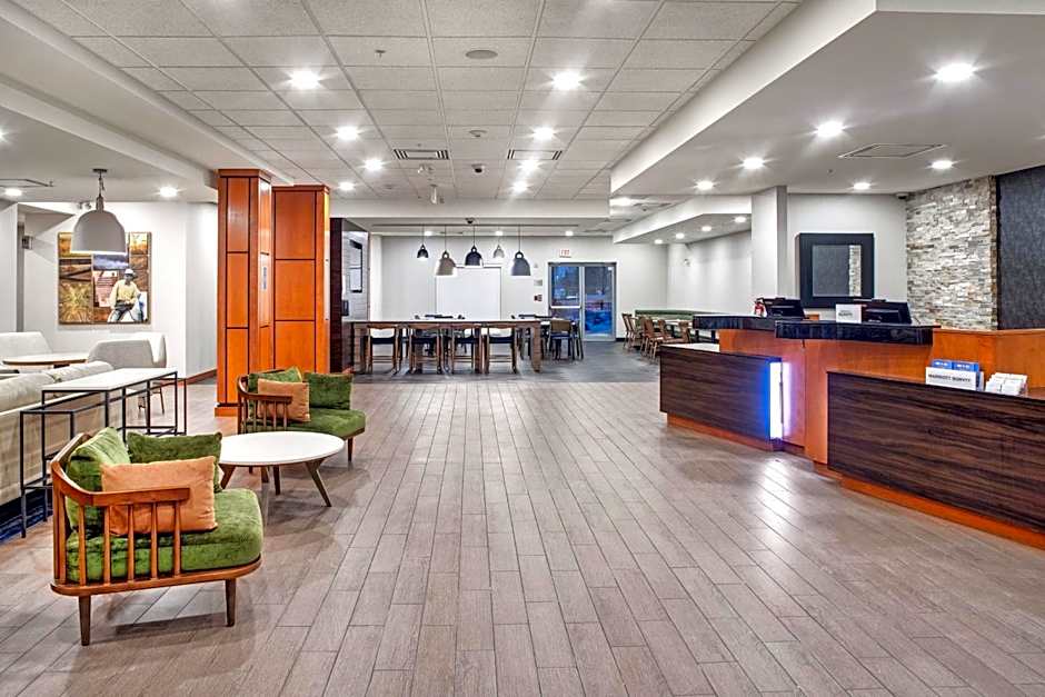 Fairfield Inn & Suites by Marriott Toronto Mississauga