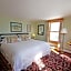 Highland Lake Inn