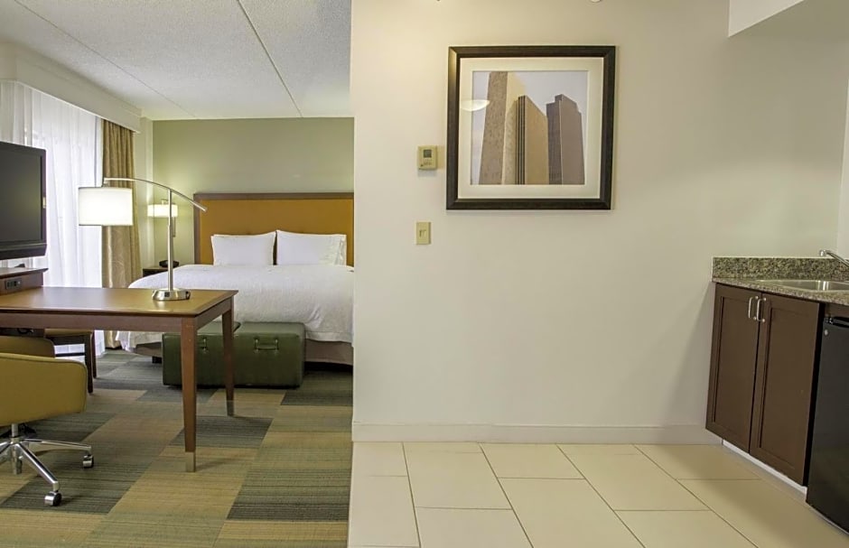 Hampton Inn & Suites Albany-Downtown