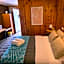 Country Roads Motor Inn