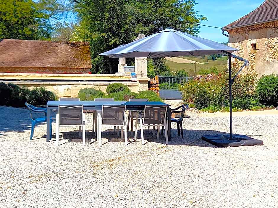 Au pays de Jacquou : Chambre d’hôtes et table d’hôtes
