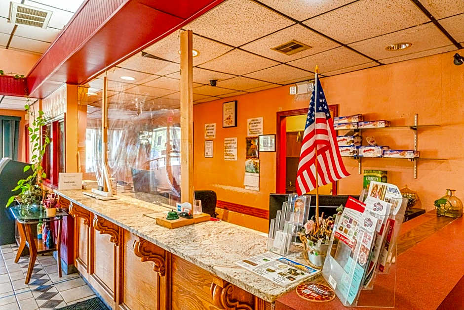 Castle Inn & Suites by OYO Lawton