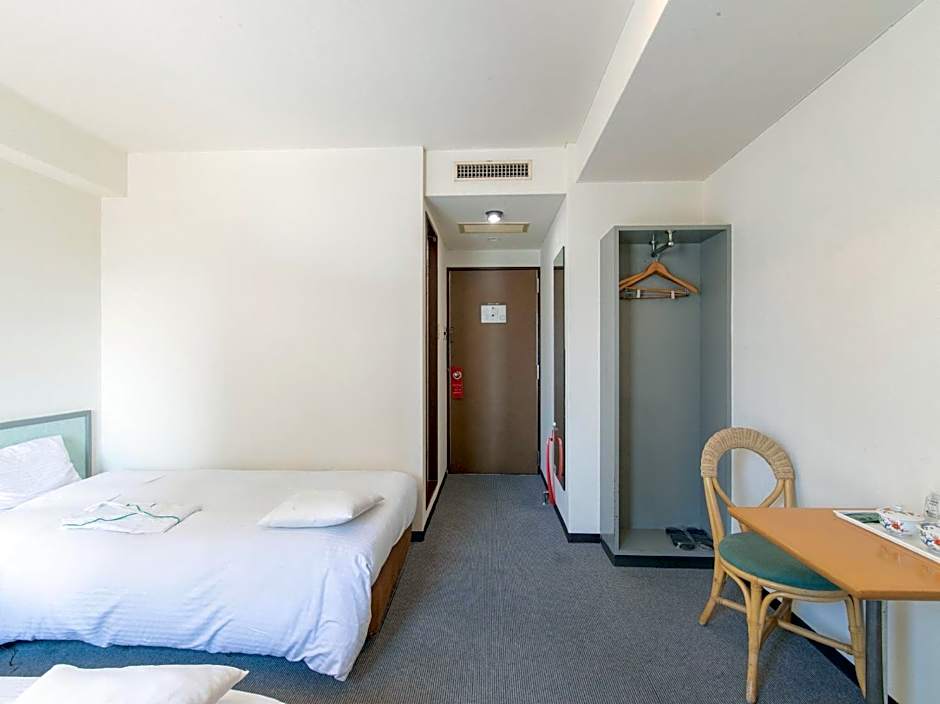 Tabist Sasebo Palace Hotel