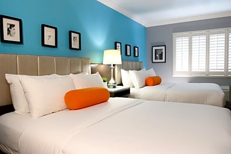 Standard Queen Room with Two Queen Beds - Disability Access