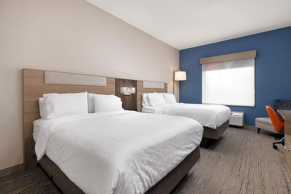 Holiday Inn Express Hotel and Suites Kingsville By IHG