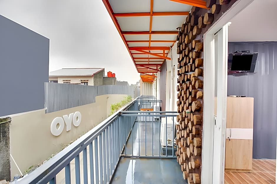 Capital O 3300 Nadjara Residence Syariah