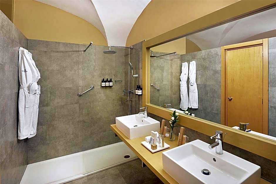 NH Collection Caceres Palacio de Oquendo