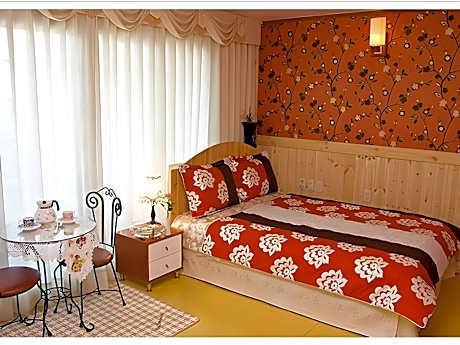 2 Bed Room Apartment