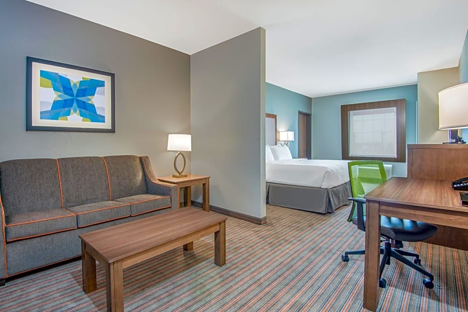 Holiday Inn Express & Suites Stillwater - University Area By IHG