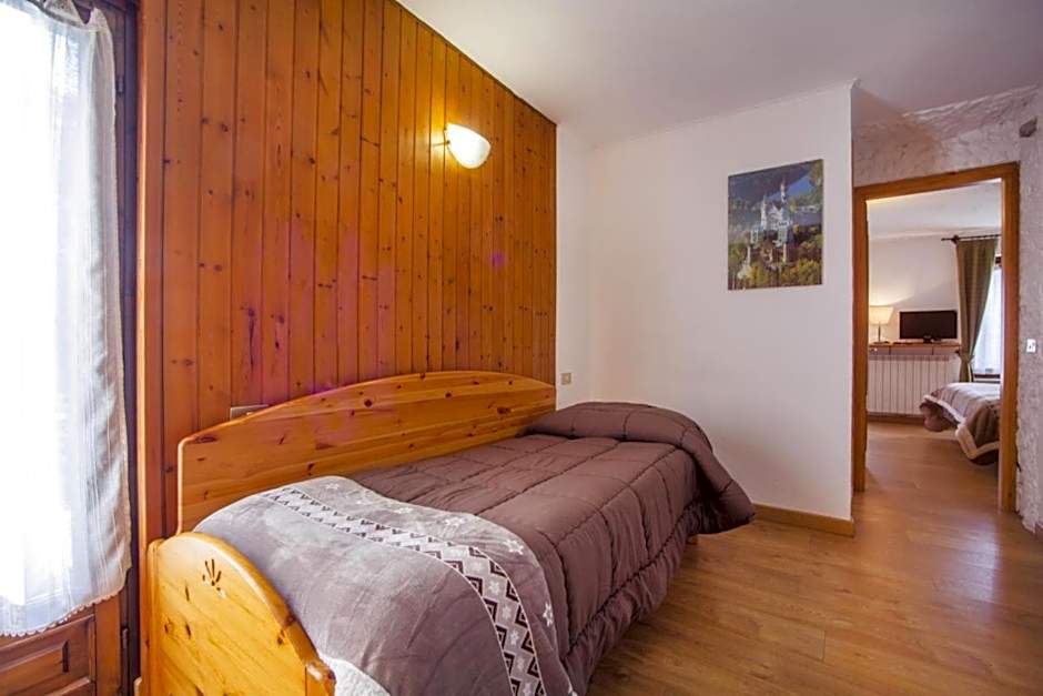 Hotel Chalet Joli