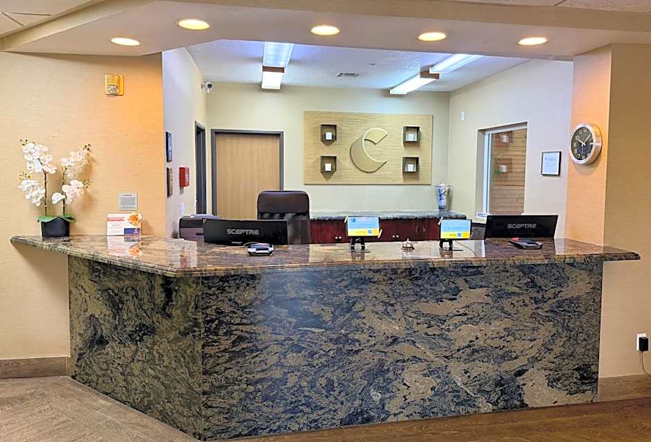 Comfort Inn & Suites Murrieta Temecula Wine Country