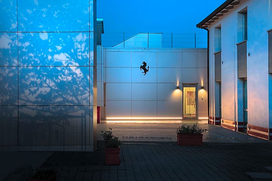 Hotel Maranello Village