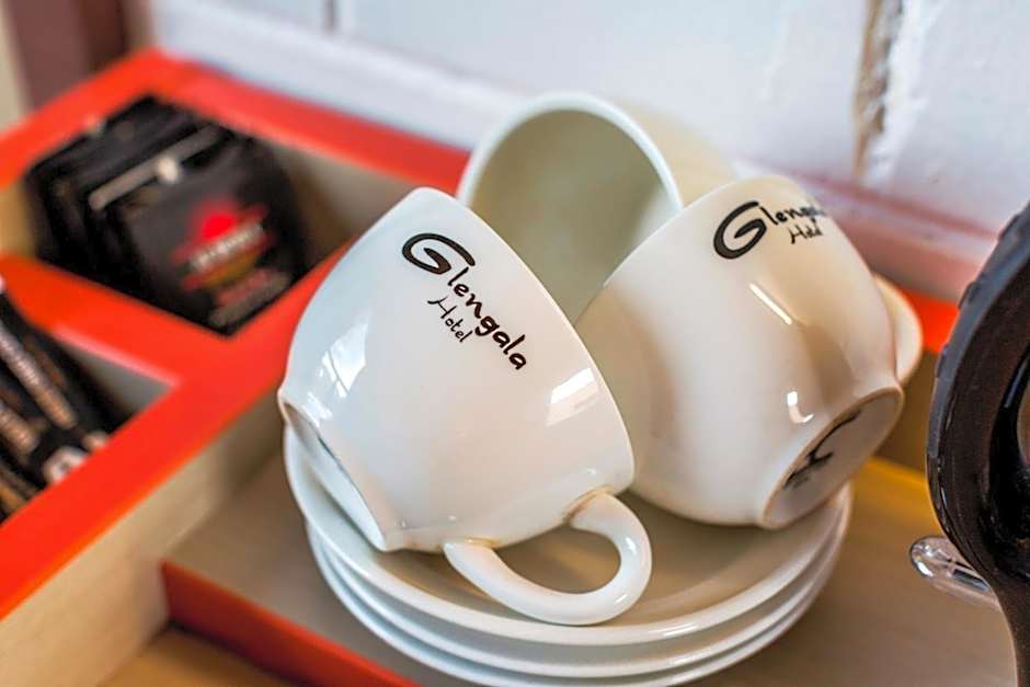 Nightcap at Glengala Hotel