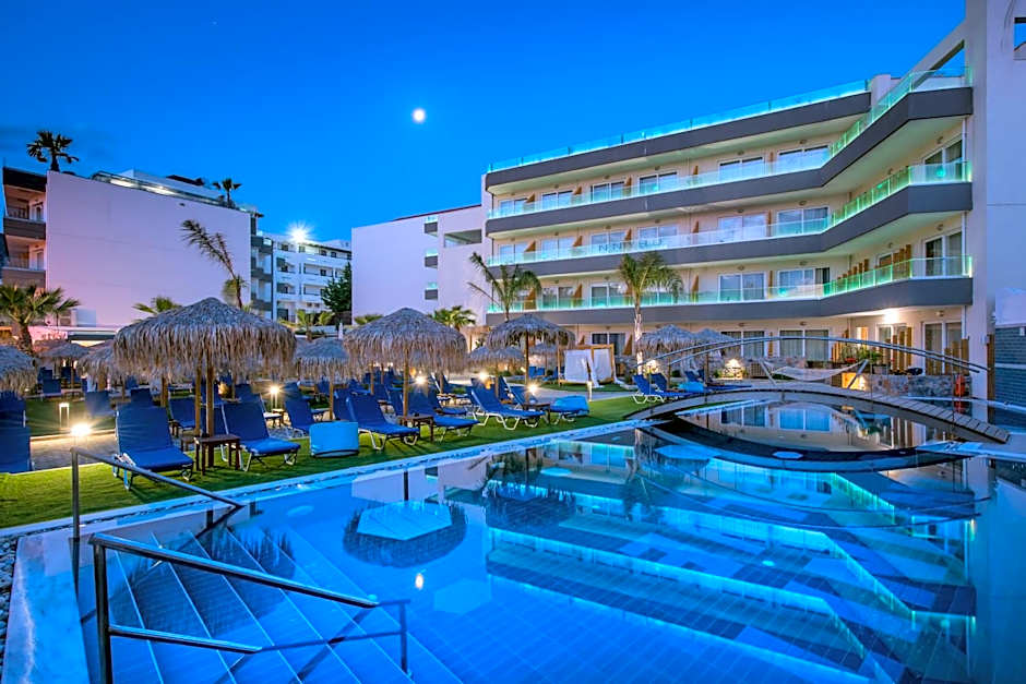 Enorme Infinity Beach - Adults Only