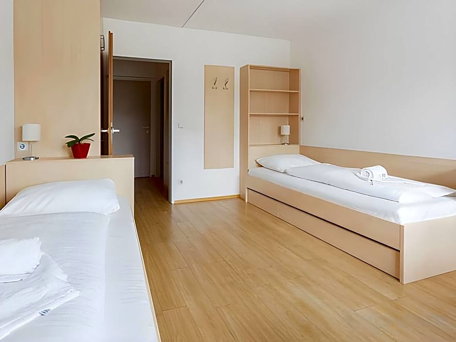 myNext - Riverside Hotel Salzburg