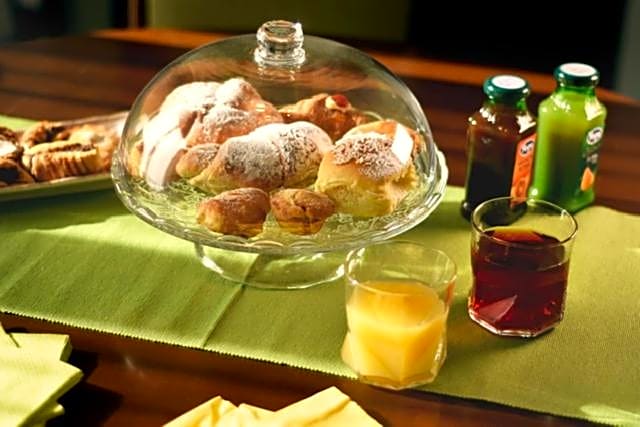 Ninina Boutique Suites