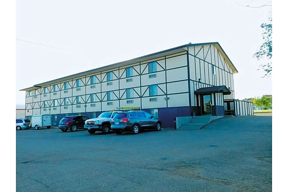 Homestead Inn Wolf Point Hwy 2