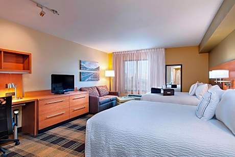Suite, 2 Queen Beds
