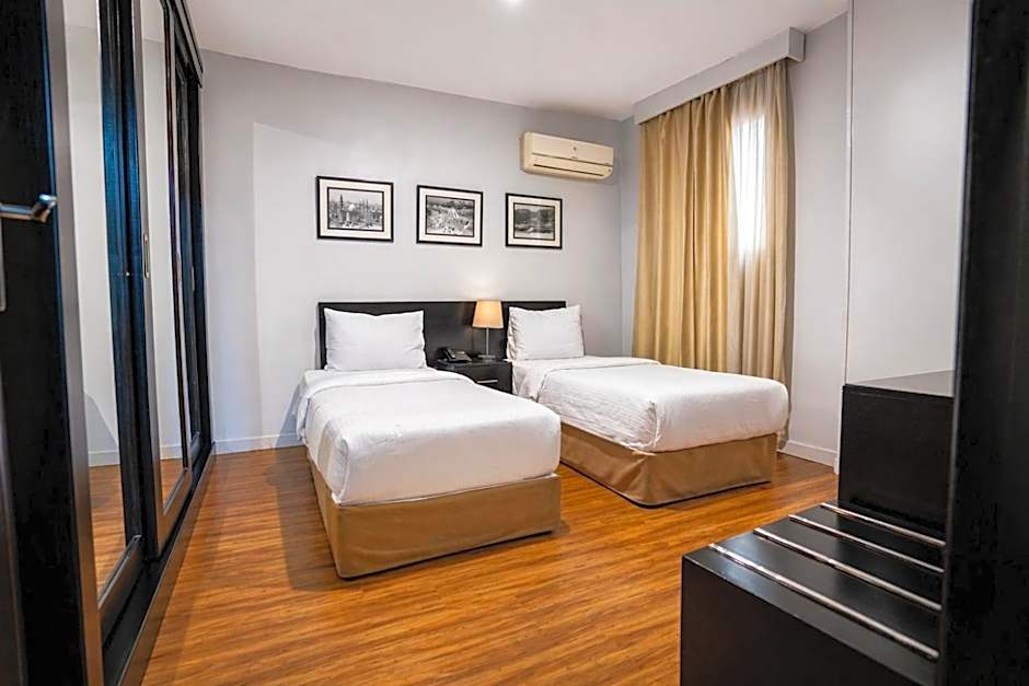 NewCity Hotel & Suites