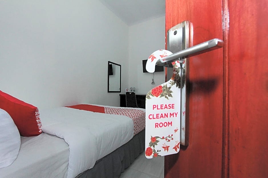 OYO 435 Panglima Polim Homestay Syariah