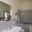 Alma Hotel - Boutique hideaway by the lake with rooftop and ladies-only wellness