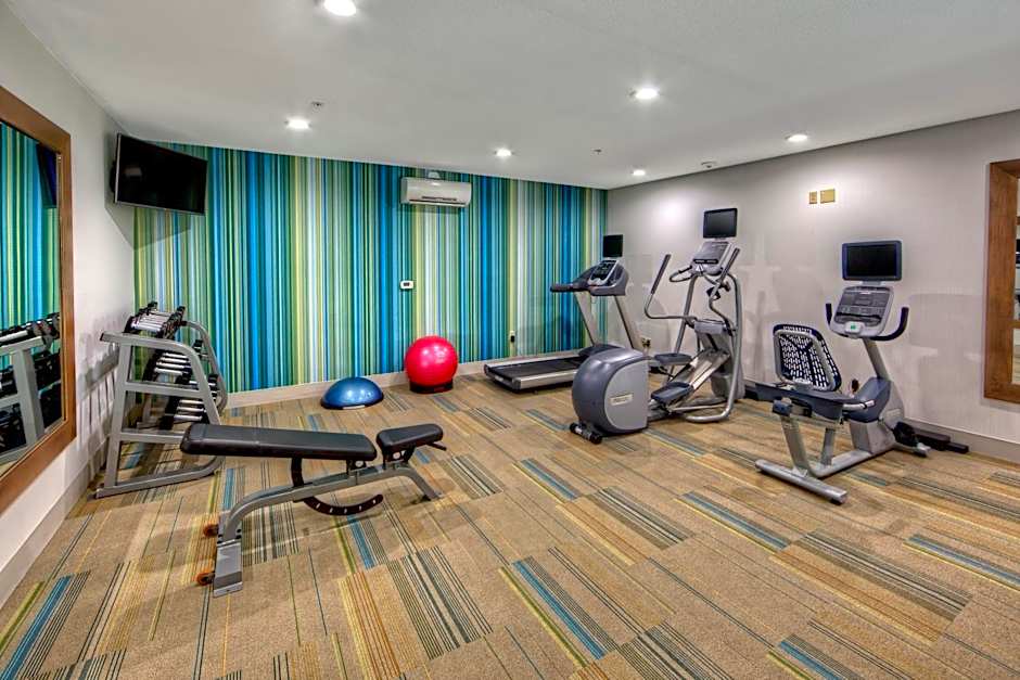 Holiday Inn Express Hotel & Suites Crossville By IHG