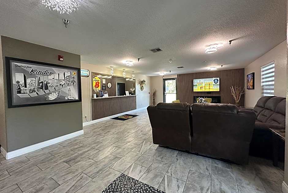 Super 8 by Wyndham Kinder/Coushatta near Casino