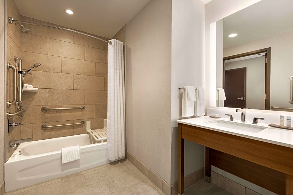 Photo 1 of 4 of 2 Queen Beds Suite, Mobility Accessible, Bathtub, Corner