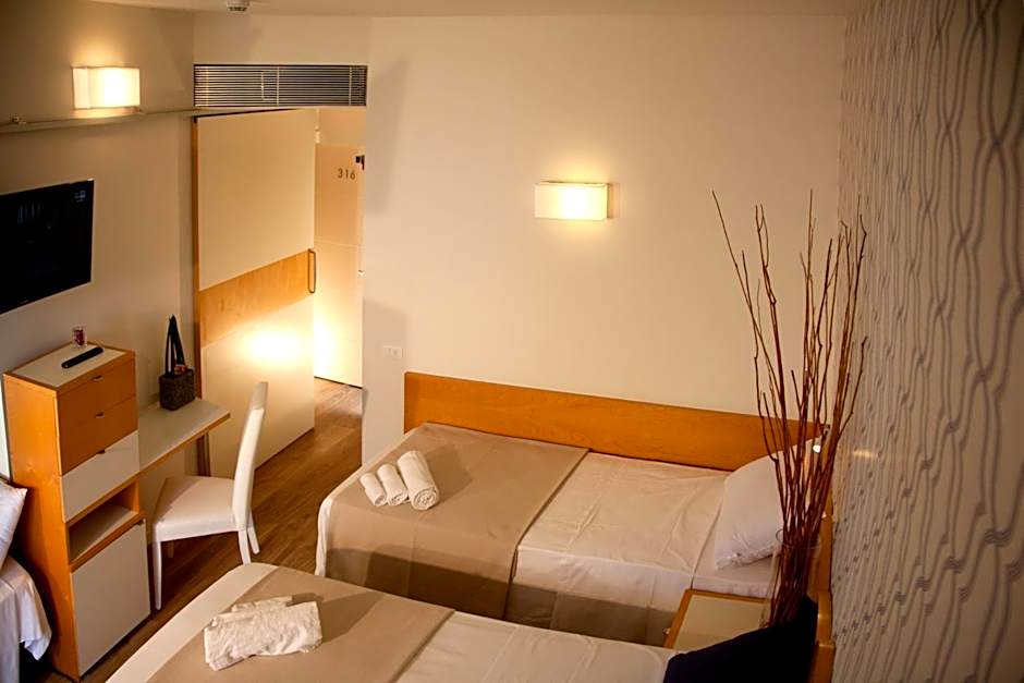 Hotel Montecarlo - Vista Mare con Area Fitness