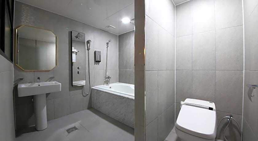 Two Nights Business Hotel