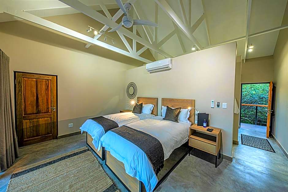 Little Kubu Lodge