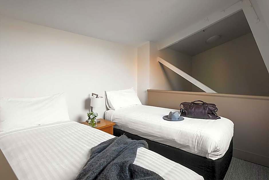 The Old Woolstore Apartment Hotel