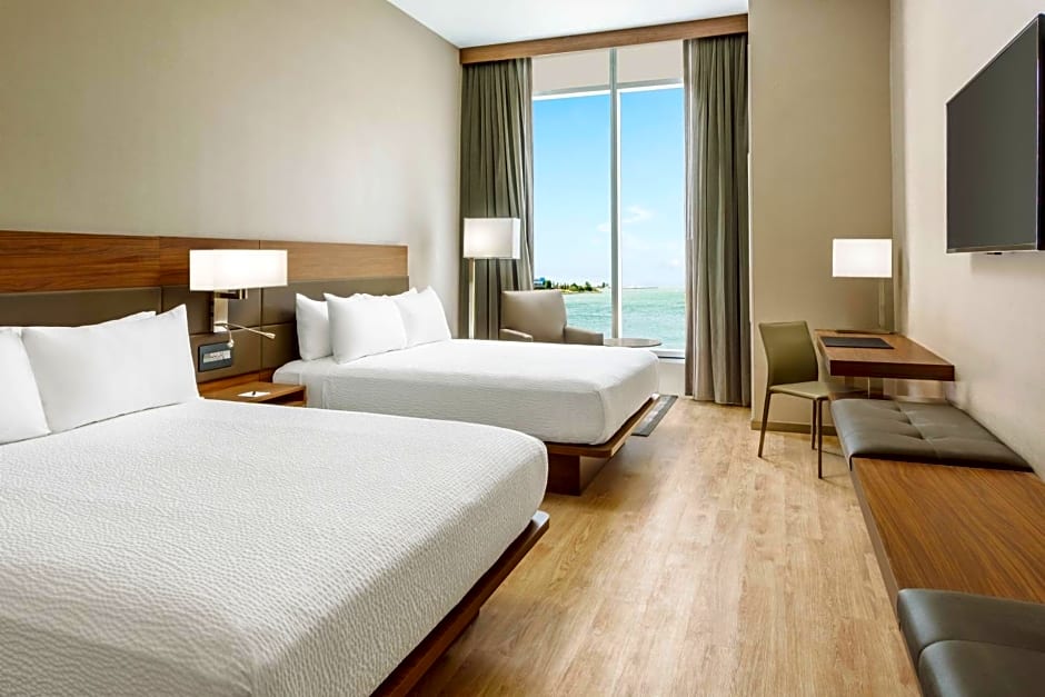 AC Hotel by Marriott San Francisco Airport/Oyster Point Waterfront