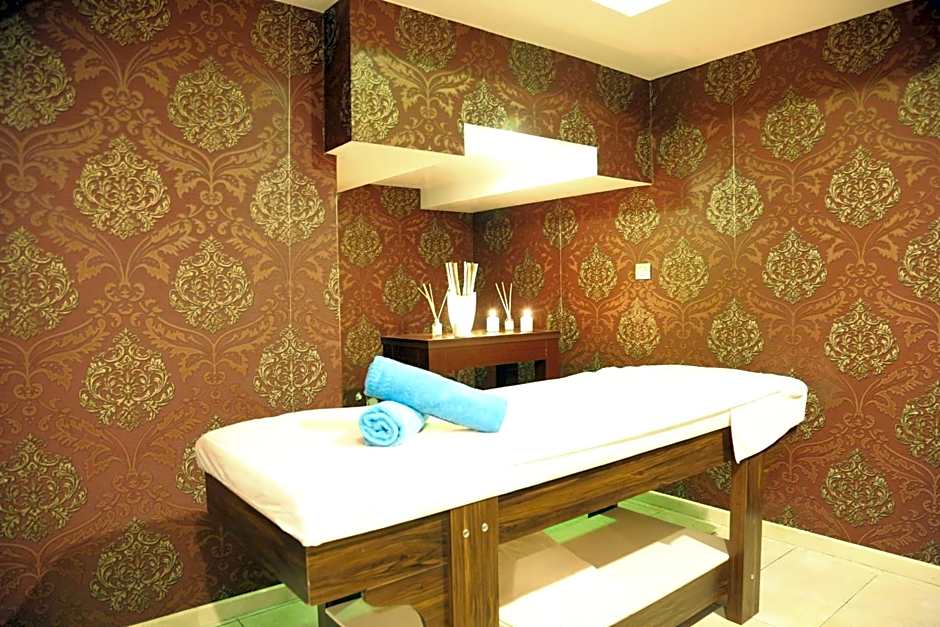Kumburgaz Blue World Hotel