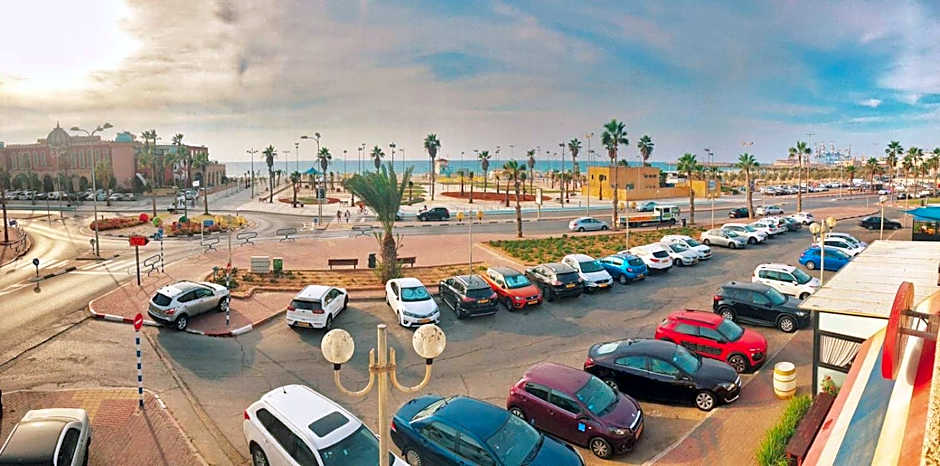 Sur La Mer Hotel Ashdod