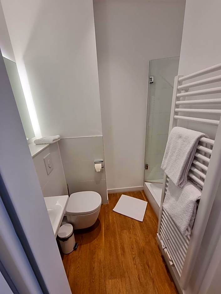 my MINGA Airport serviced Apartments