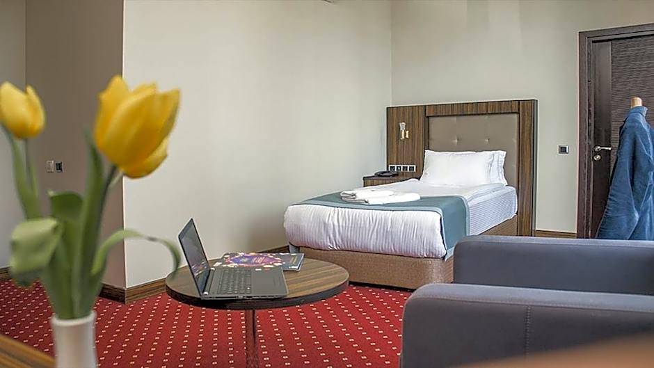 Legend Business Hotel Batumi