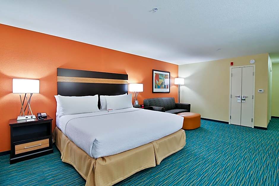 Holiday Inn Bismarck By IHG