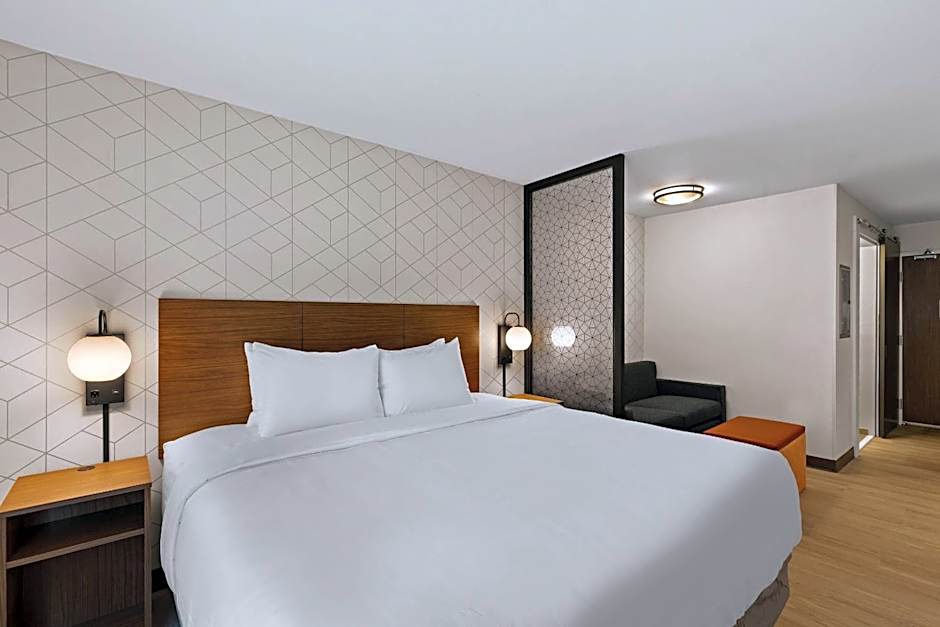 Everhome Suites Atlanta Newnan