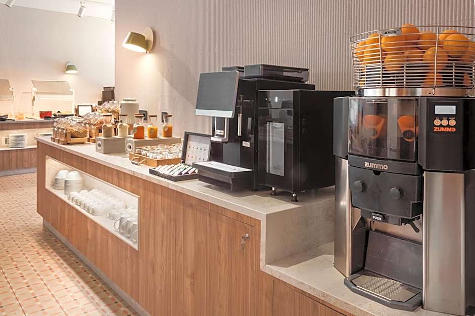 Catalonia Excelsior Hotel