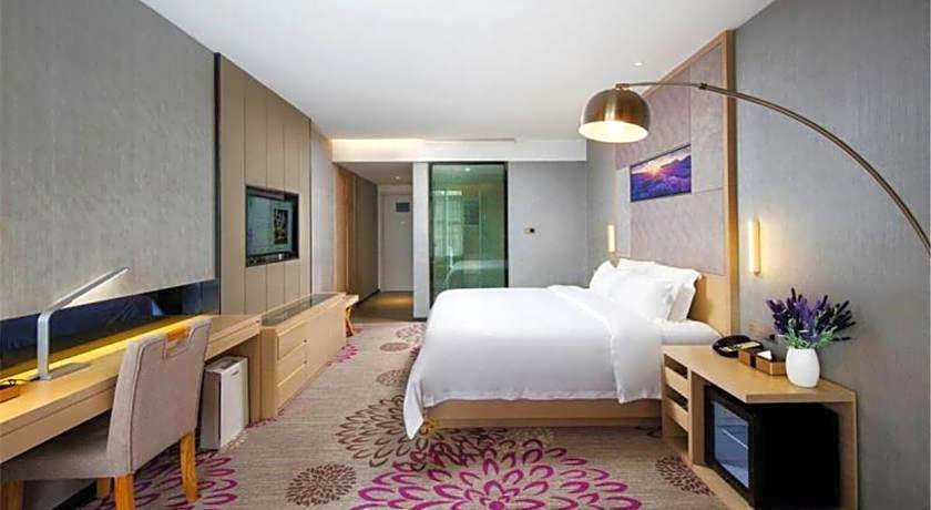 Lavande Hotel Neijiang Hanan Avenue