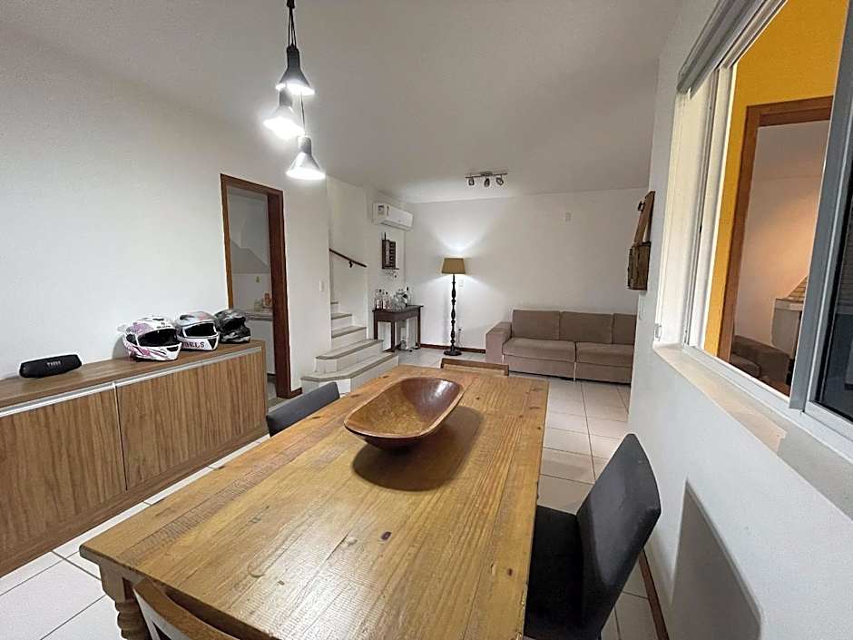 Belíssima Casa a 300m da Praia da Cachoeira