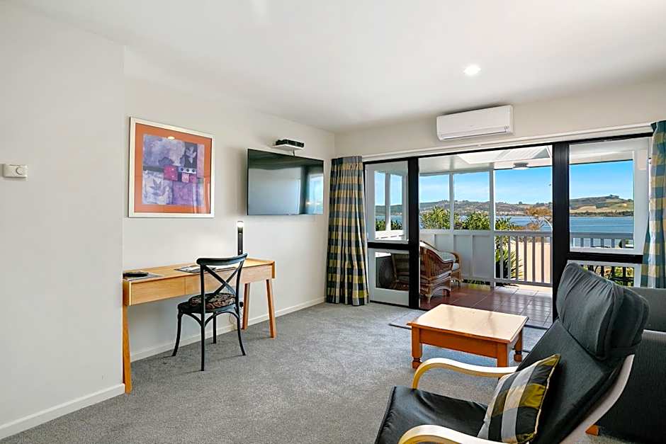 Baycrest Thermal Lodge