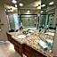 Crown Mansion Boutique Hotel & Villas